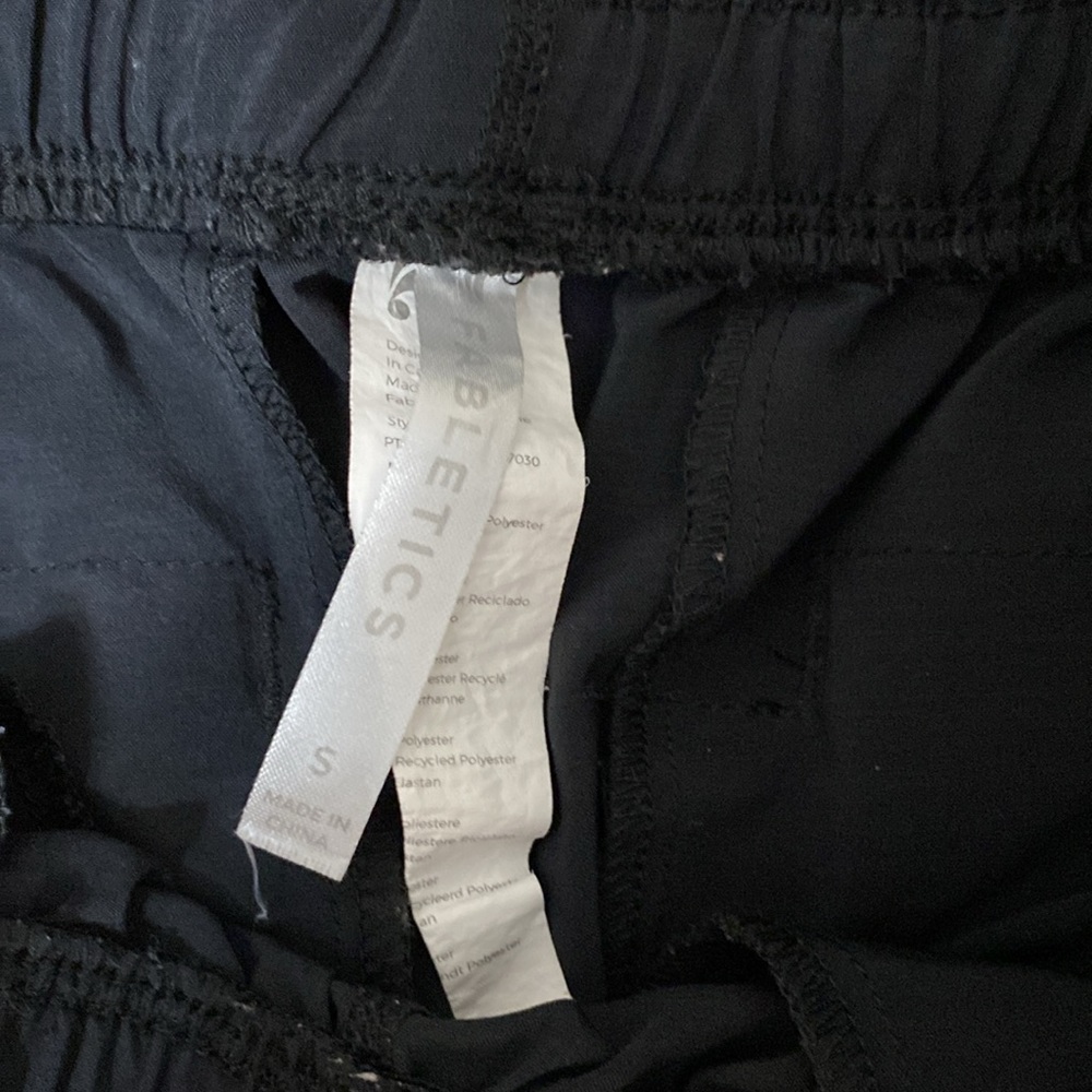 Fabletics Pants - Picture 2 of 4
